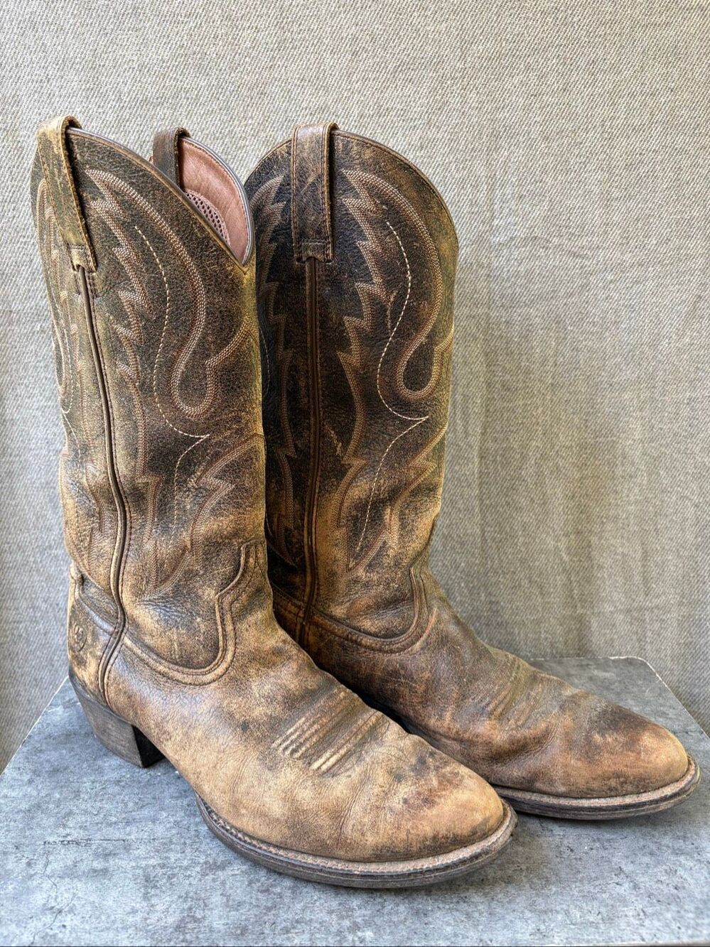 Ariat Heritage Western Cowboy Boots Distressed Brown Leather Men’s 11 D